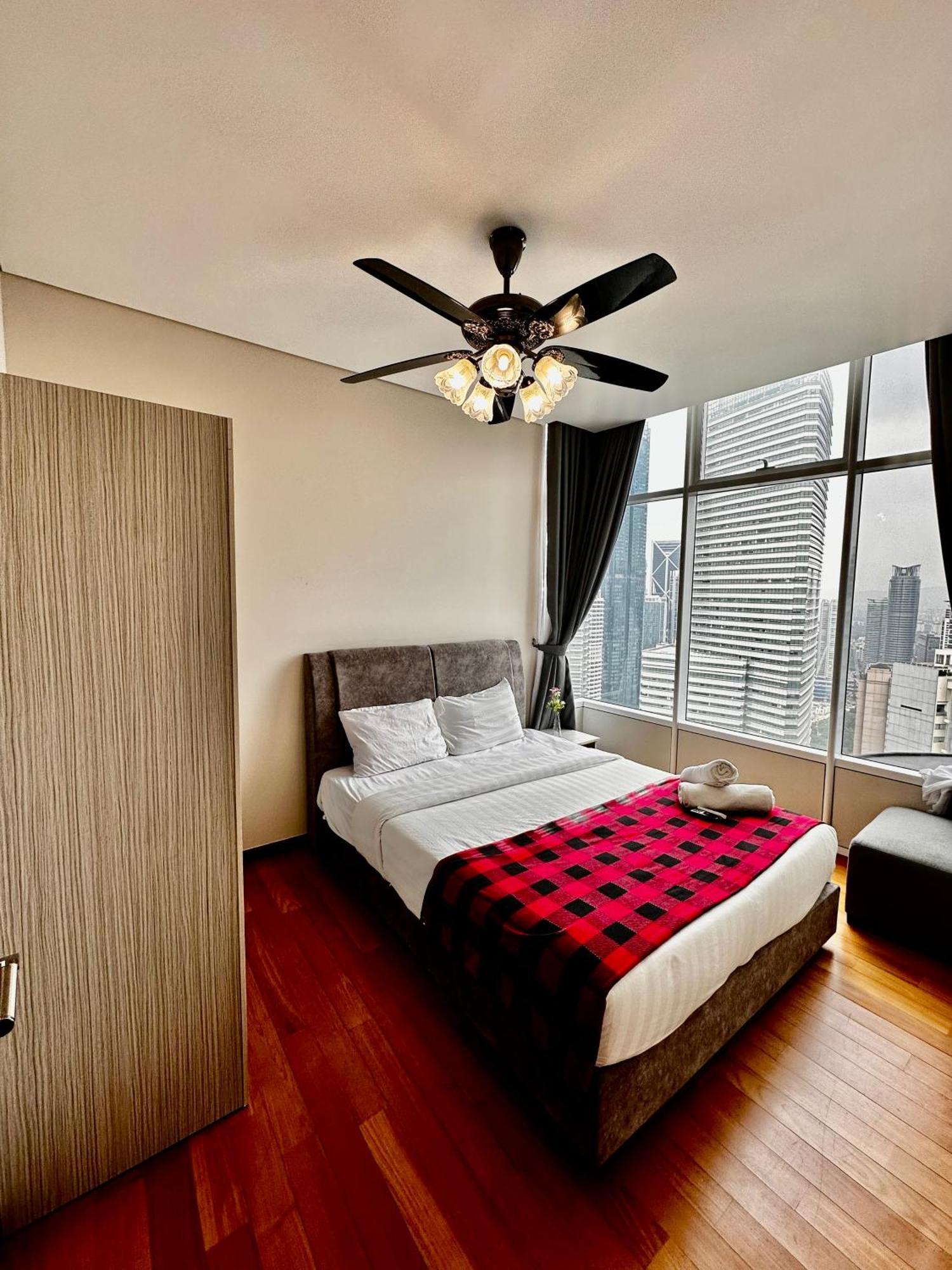 קואלה לומפור Sky Suites Klcc By Arman מראה חיצוני תמונה